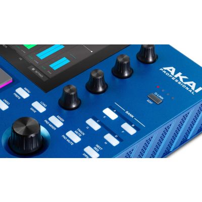 2. AKAI MPC ONE GEN2 - Workstation