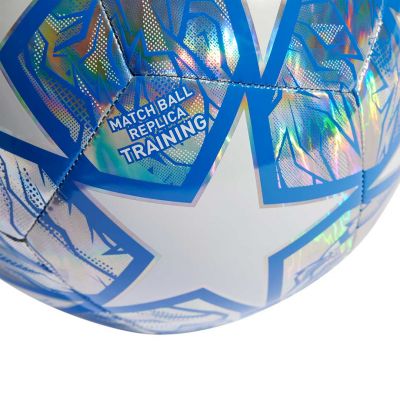 8. adidas UCL Training IN9326 Football