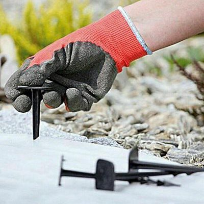 3. PINS, HEADS, PEGS FOR AGRO-TEXTILE HARPOON PEG HEIGHT 20CM 50 PCS