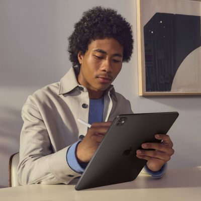 4. Apple iPad Pro Apple M 512GB 27.9cm (11") 12GB Wi-Fi 7 (802.11be) iPadOS 26 Black
