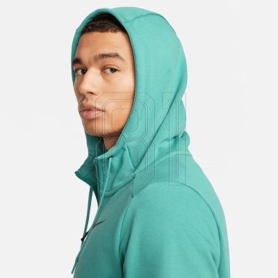 11. Sweatshirt Nike Dri-Fit M CZ6376-379