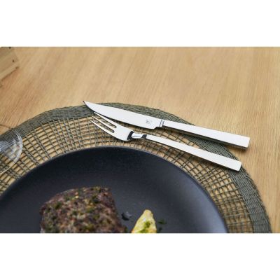 4. ZWILLING Specials Steak Set 07150-359-0 - 12 pieces