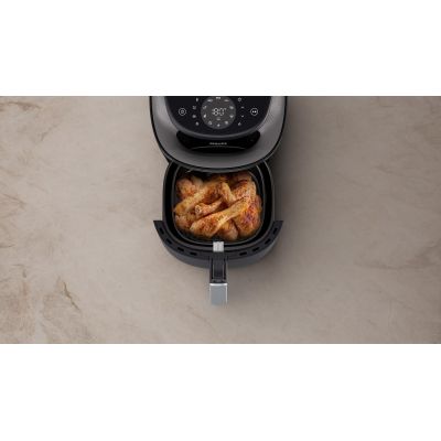 56. PHILIPS NA 322/00 air fryer