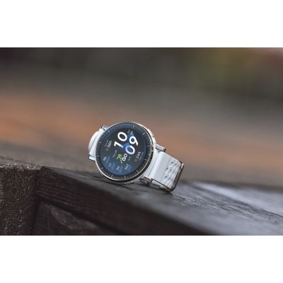 12. Amazfit Active 3 3.35 cm (1.32") AMOLED Digital 466 x 466 px Touchscreen Gold GPS