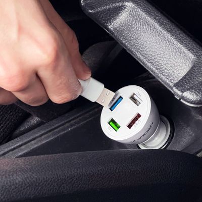 7. Wozinsky WCCAW 50W 4x USB-A QC car charger - white