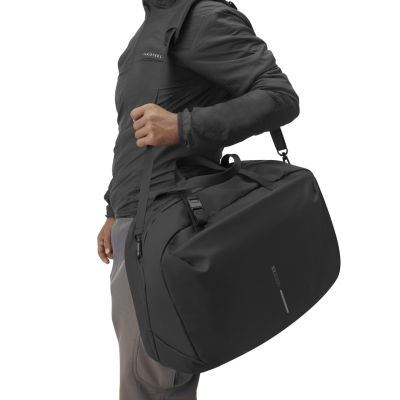 2. XD DESIGN URBAN WEEKEND BAG BLACK P706.2901