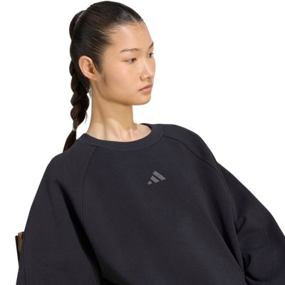 4. Women's adidas Kit Small Logo sweatshirt black KV7352