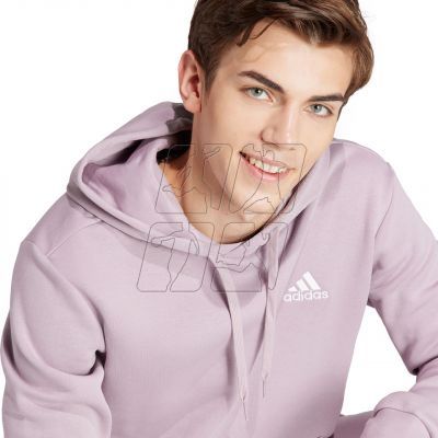 4. adidas Essentials Fleece Hoodie M IN0328