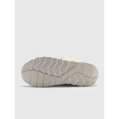 5. Inua winter snow boots with primaloft insulation for women 4F 4FRAW24FSBSF012-12S