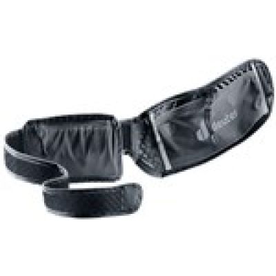 6. Deuter Shortrail I Black - running bag