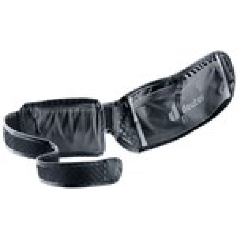6. Deuter Shortrail I Black - running bag