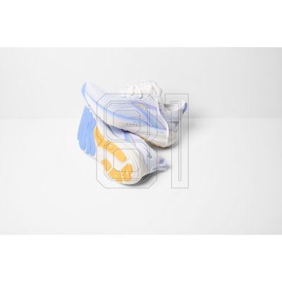 9. Glycerin 22 women's running shoes for asphalt white
