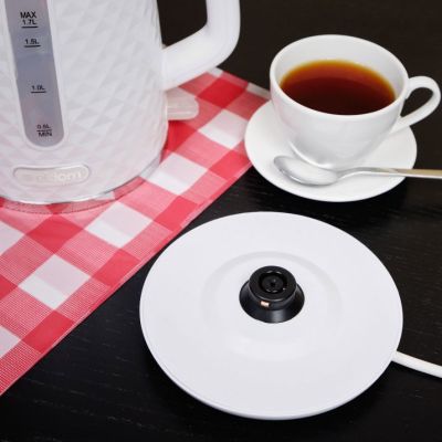8. ELDOM ELLI Kettle, capacity 1.7 L, power 2200 W, white, STR
