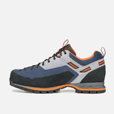 3. Garmont Dragontail Mnt Evo GTX Approach Shoes - Insigna Blue/Frost Grey