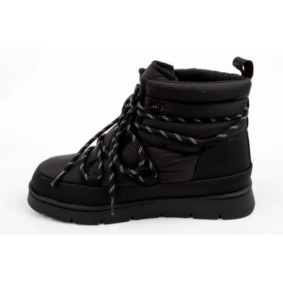 3. GAP women's shoes Richmond winter ankle boots black insulated