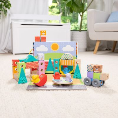 10. Melissa & Doug MDT BBN Blockables Town Pyst GML