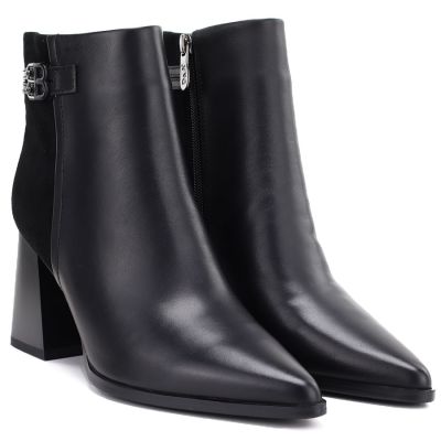 4. Women's black leather high-heeled ankle boots D&A S.Barski CR62-3477