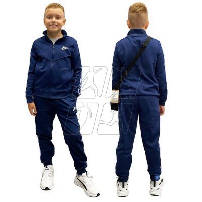 2. Nike Jr. Tracksuit FD3061-410