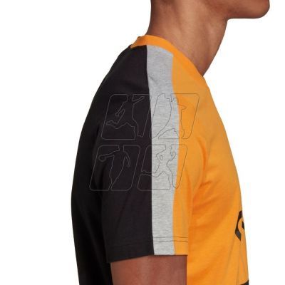 5. adidas Essentials Colorblock Single Jersey Tee M HE4328