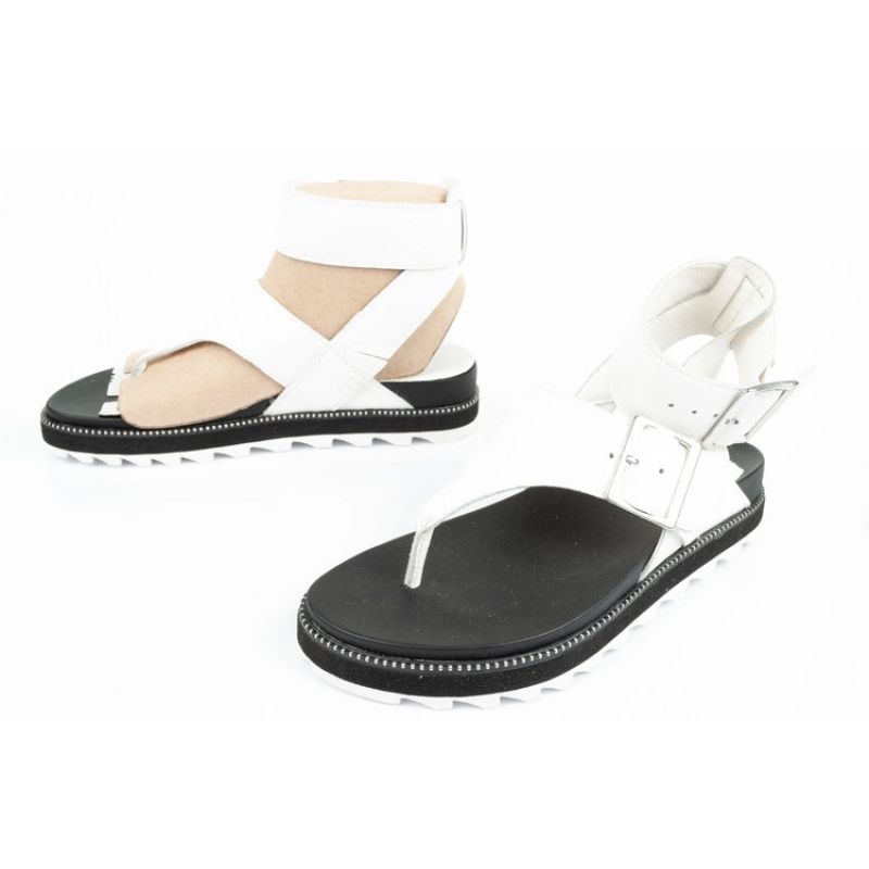 8. Sorel W NL6272-125 Flip-Flop Sandals