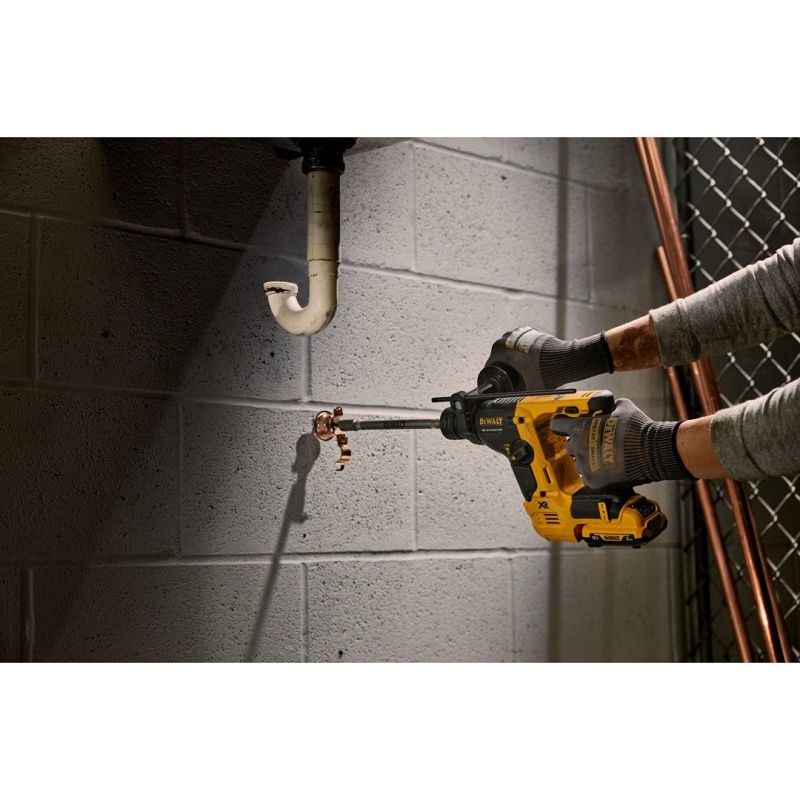 9. DeWalt DCH072NT-XJ hammer drill