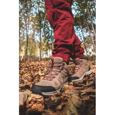 20. Hi-Tec Avaro W 92800441500 trousers