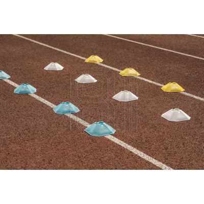 6. Huari Conise Soccer Markers 92800284038