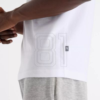 5. New Balance Sport Graphic T-shirt M MT51940WT