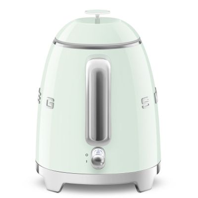 39. SMEG kettle model KLF05PGEU mini 0.8L pastelgreen