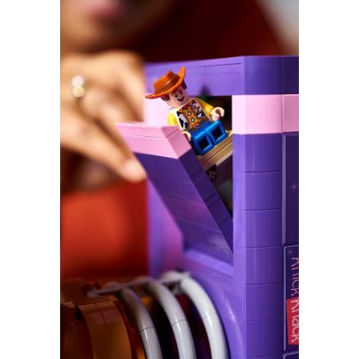 22. LEGO Disney 43301 - Toy Story Thin - Bookends