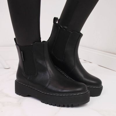 3. Big Star W II274101 insulated Chelsea boots, black 