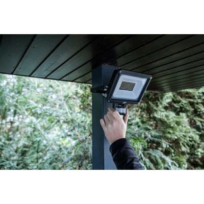 11. Brennenstuhl 1171250342 spotlight Black 30 W LED D