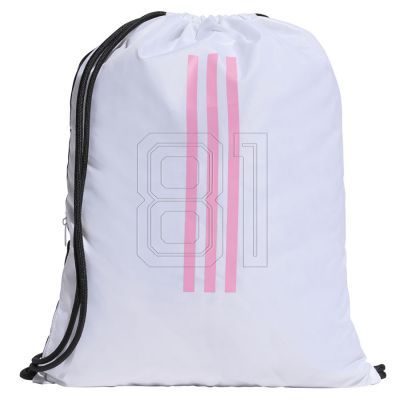 2. adidas Juventus JM8112 bag