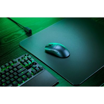 3. Razer Viper V3 Pro Gaming Mouse Right Side RF Wireless + USB Type-C Optical 35000 DPI