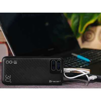 12. TRACER POWERBANK BLAZE 30000MAH 65W BLACK
