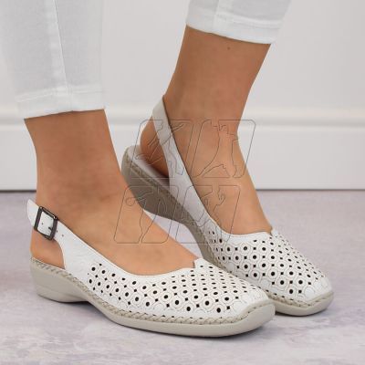 13. Comfortable leather sandals Rieker W RKR665 white