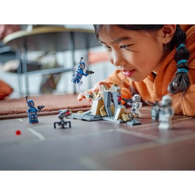 4. LEGO Star Wars 75373 Mandalore Ambush Battle Pack