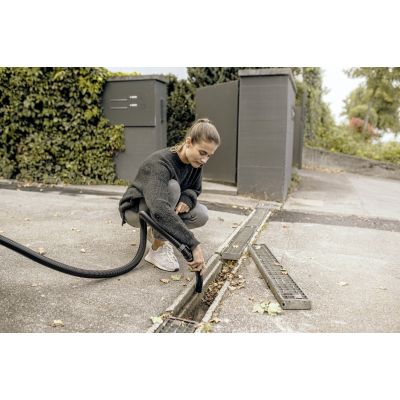 11. Universal vacuum cleaner KARCHER WD 4 S V-20/5/22