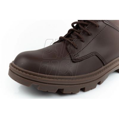 6. Caterpillar M P725470 winter boots