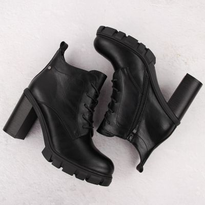 6. Black women's block-heel ankle boots M.Daszyński SA218-8