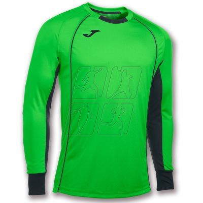 4. Joma Protect Long Sleeve goalkeeper sweatshirt 100447.021