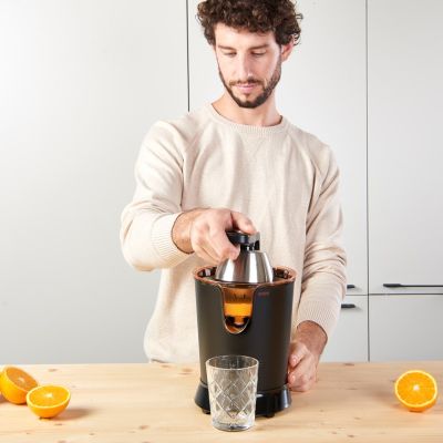 4. Taurus Easy Press 600 citrus juicer (600W)