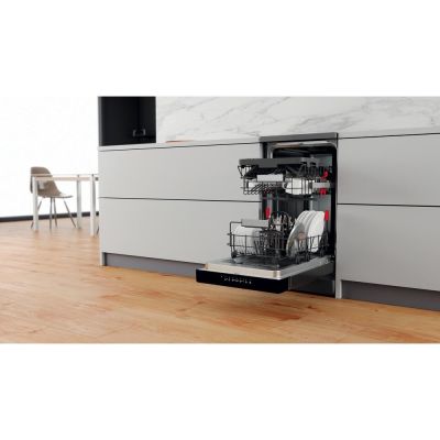 6. Freestanding dishwasher WHIRLPOOL WSFO3T223PCX 10 sets.