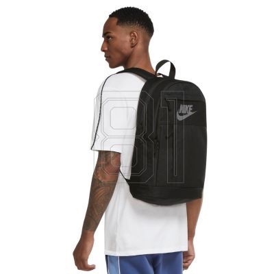 10. Nike Elemental Backpack DD0562 010