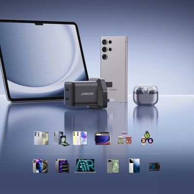 8. Joyroom JR-TCG17 45W 2 x USB-C wall charger (UK plug) - black