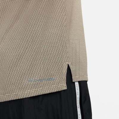 11. Nike Dri-FIT ADV Run Division Techknit M DQ4778-010 T-shirt