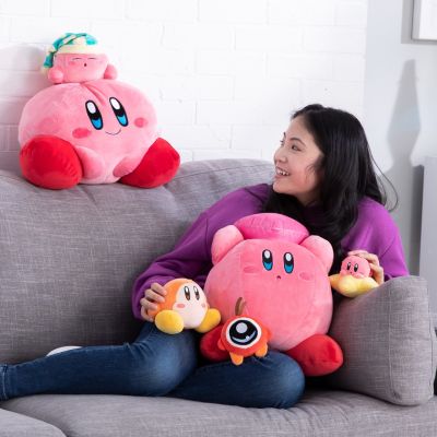 3. Tomy T12982 plush toy