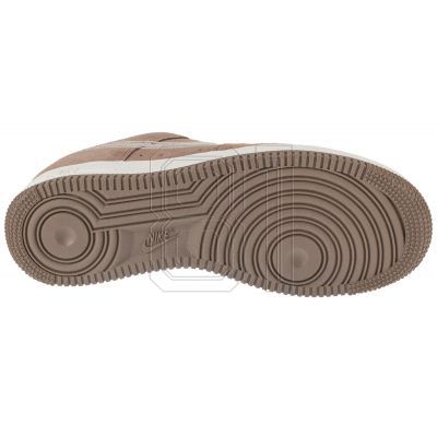 4. Nike Air Force 1 07 Lv8 M HJ4465-200 shoes