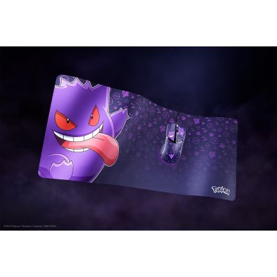 4. Razer Gigantus V2 Gaming Mousepad Purple, Red, White