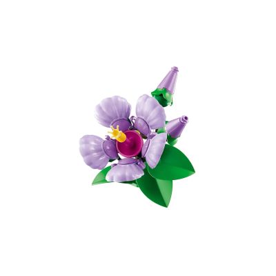 9. LEGO 10372 Botanical Collection - Hibiscus